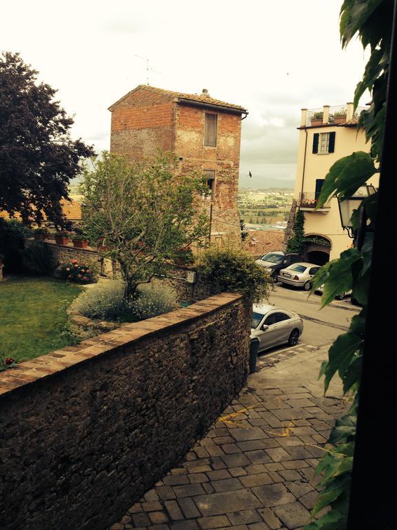Tre Girasoli Monte San Savino Bagian luar foto