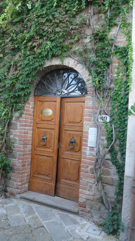 Tre Girasoli Monte San Savino Ruang foto
