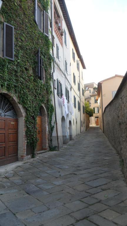 Tre Girasoli Monte San Savino Bagian luar foto