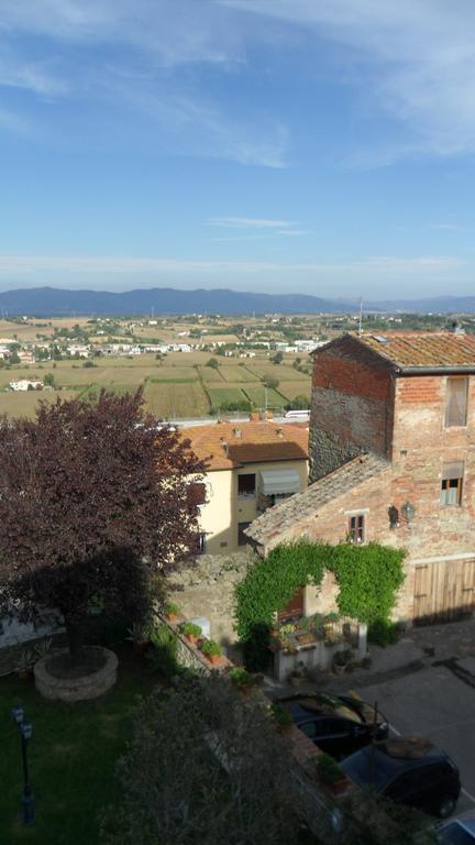 Tre Girasoli Monte San Savino Bagian luar foto