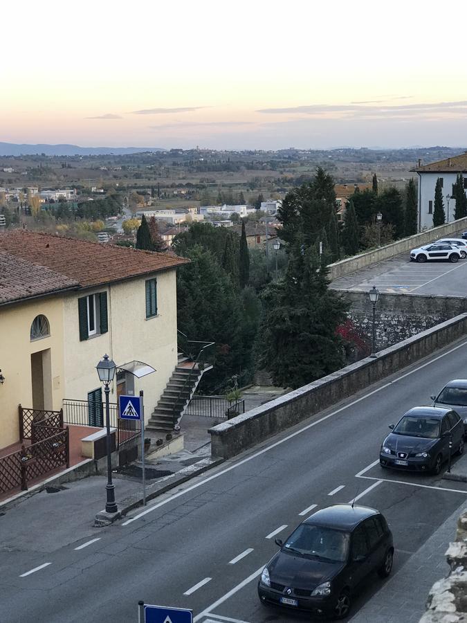 Tre Girasoli Monte San Savino Bagian luar foto